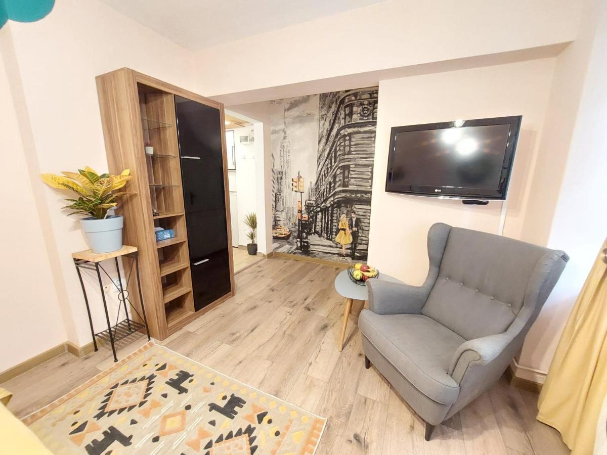 Laroka House Cosy Studio Universitate Bukarest Eksteriør billede